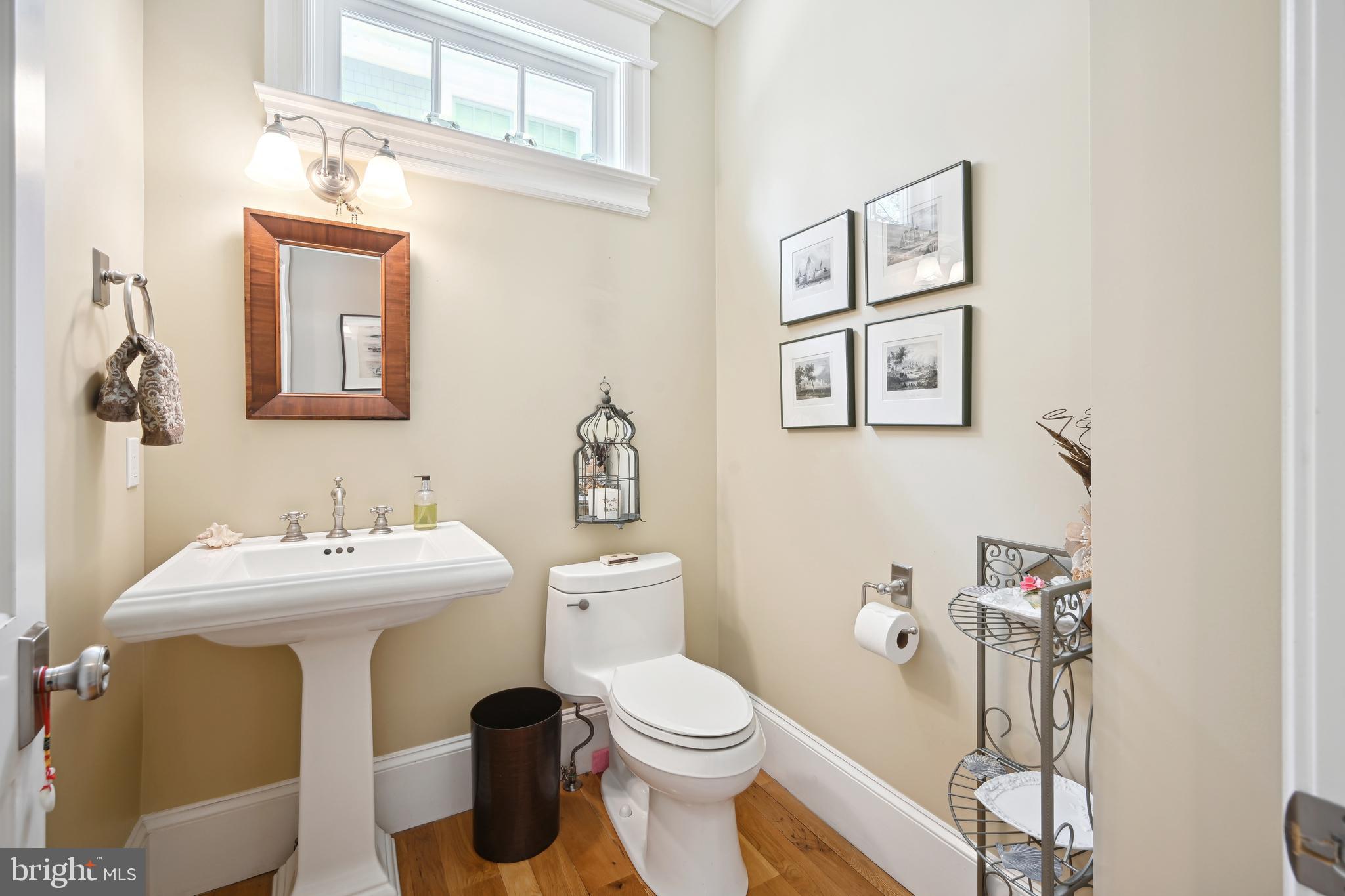 CHEVY CHASE - Residential