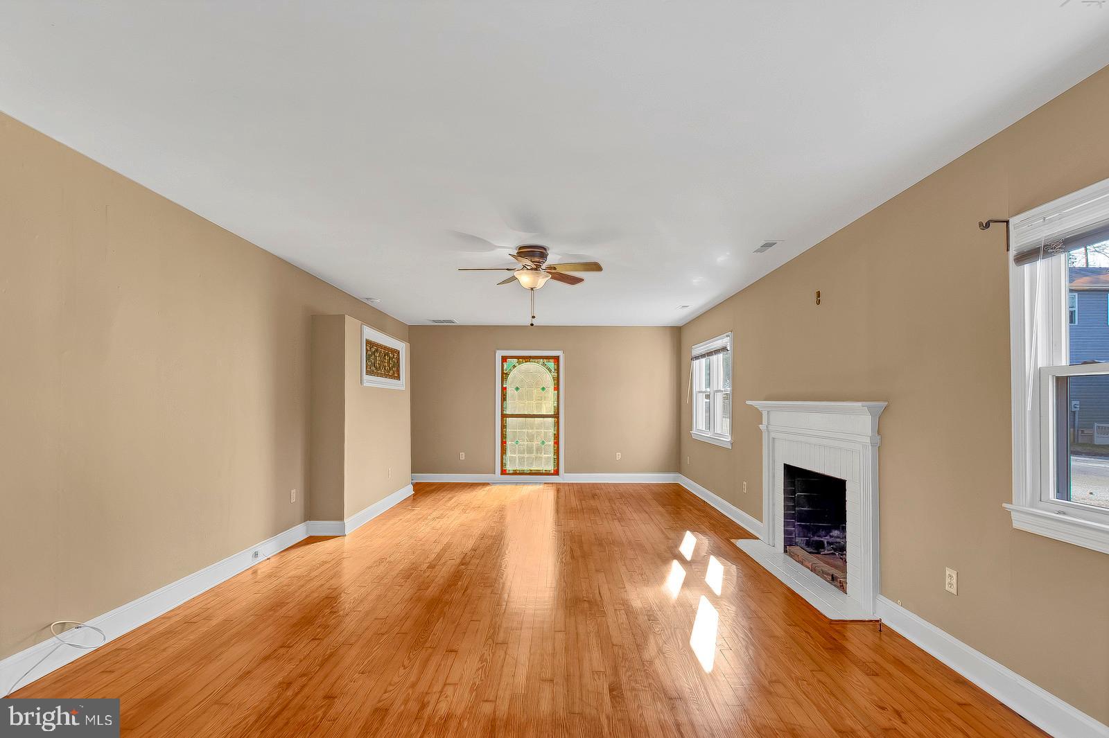 KENWOOD BEACH - Residential