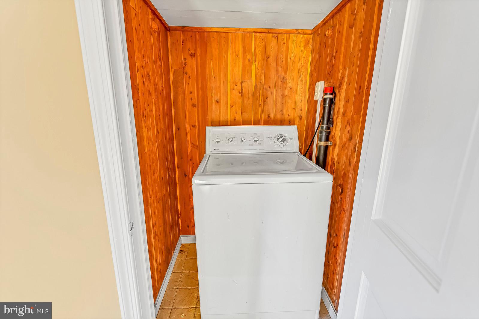 KENWOOD BEACH - Residential