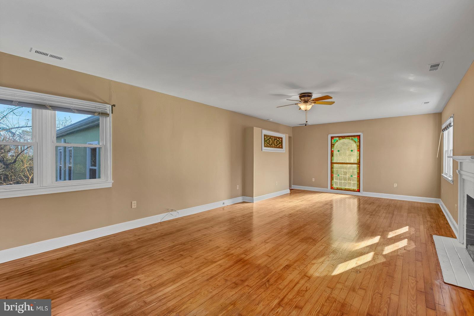 KENWOOD BEACH - Residential