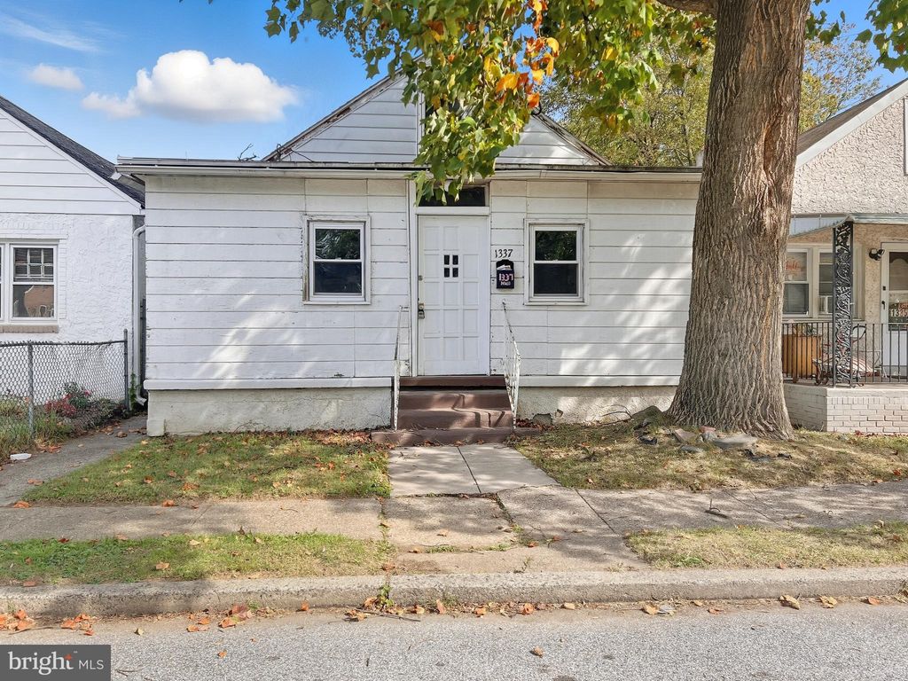 Photo of 1337 Townsend Street, CHESTER, PA 19013 (MLS # PADE2102976)
