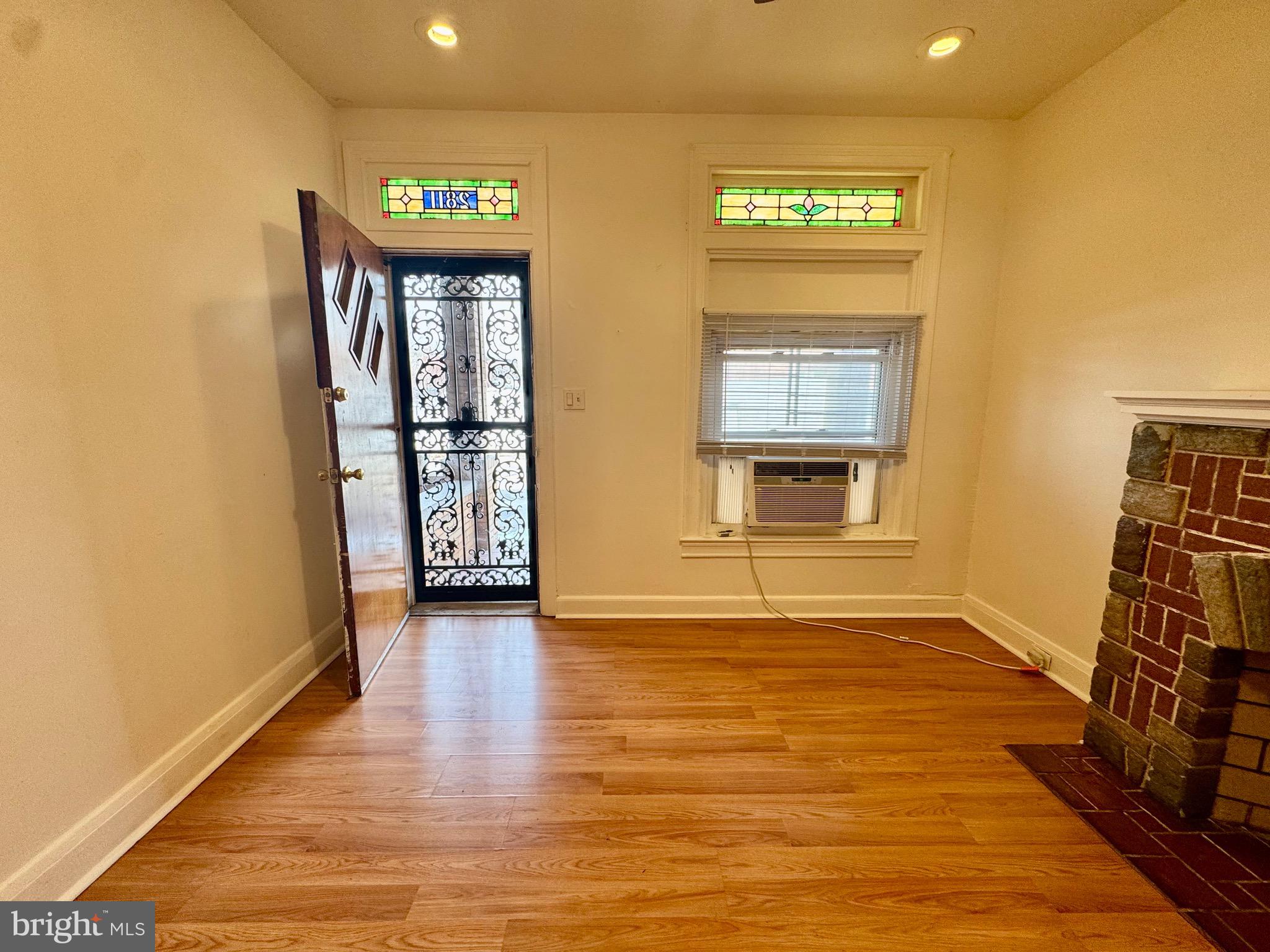 BIDDLE STREET - Residential