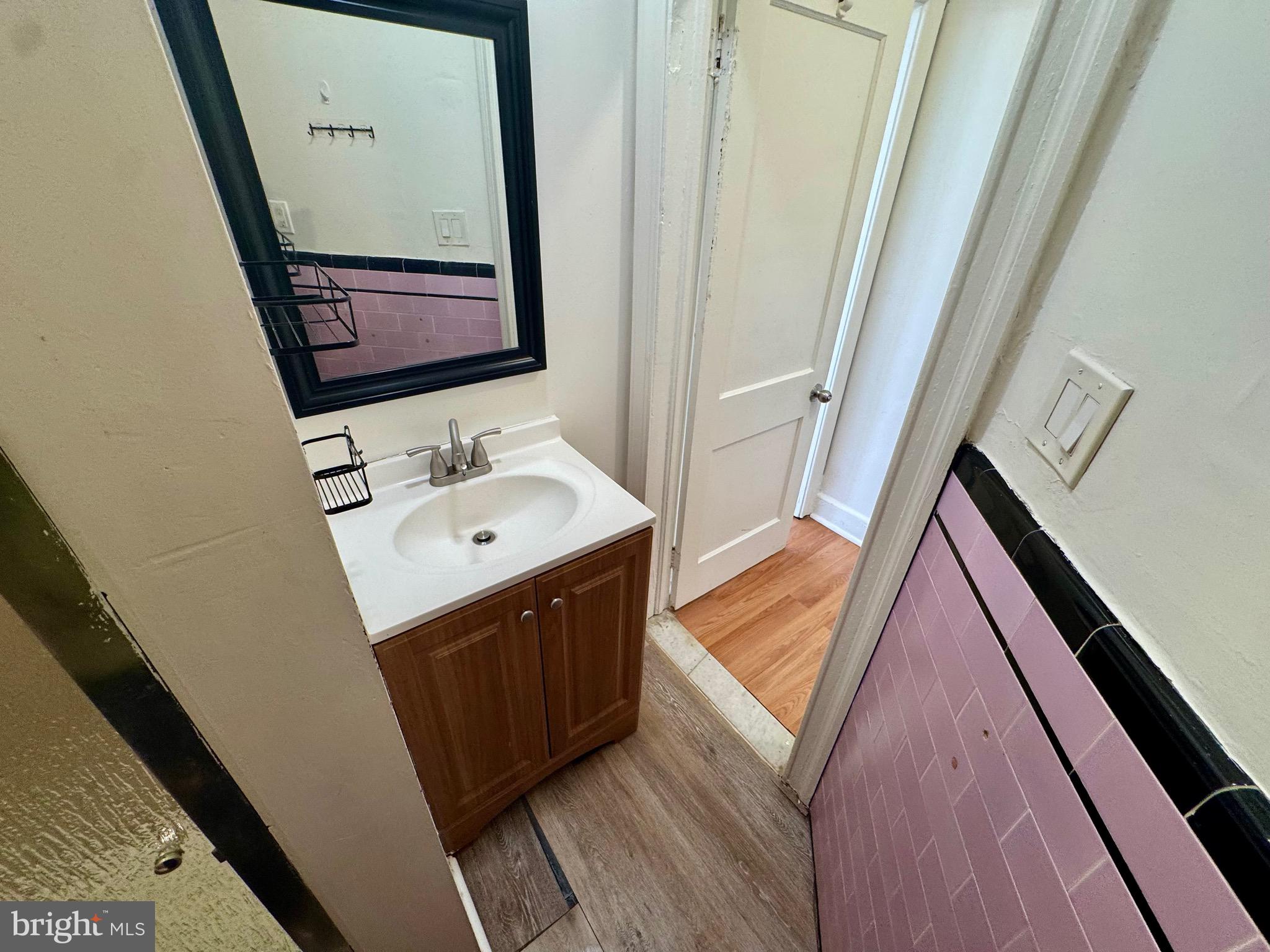 BIDDLE STREET - Residential