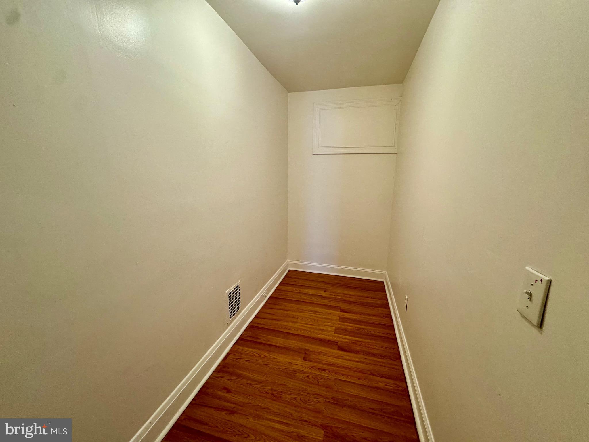 BIDDLE STREET - Residential