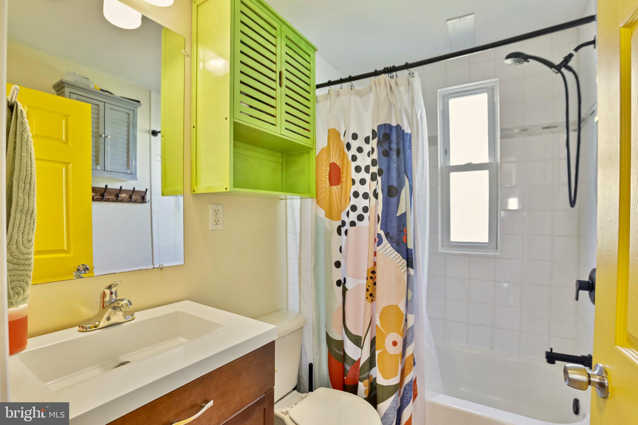 BRUNSWICK - Residential