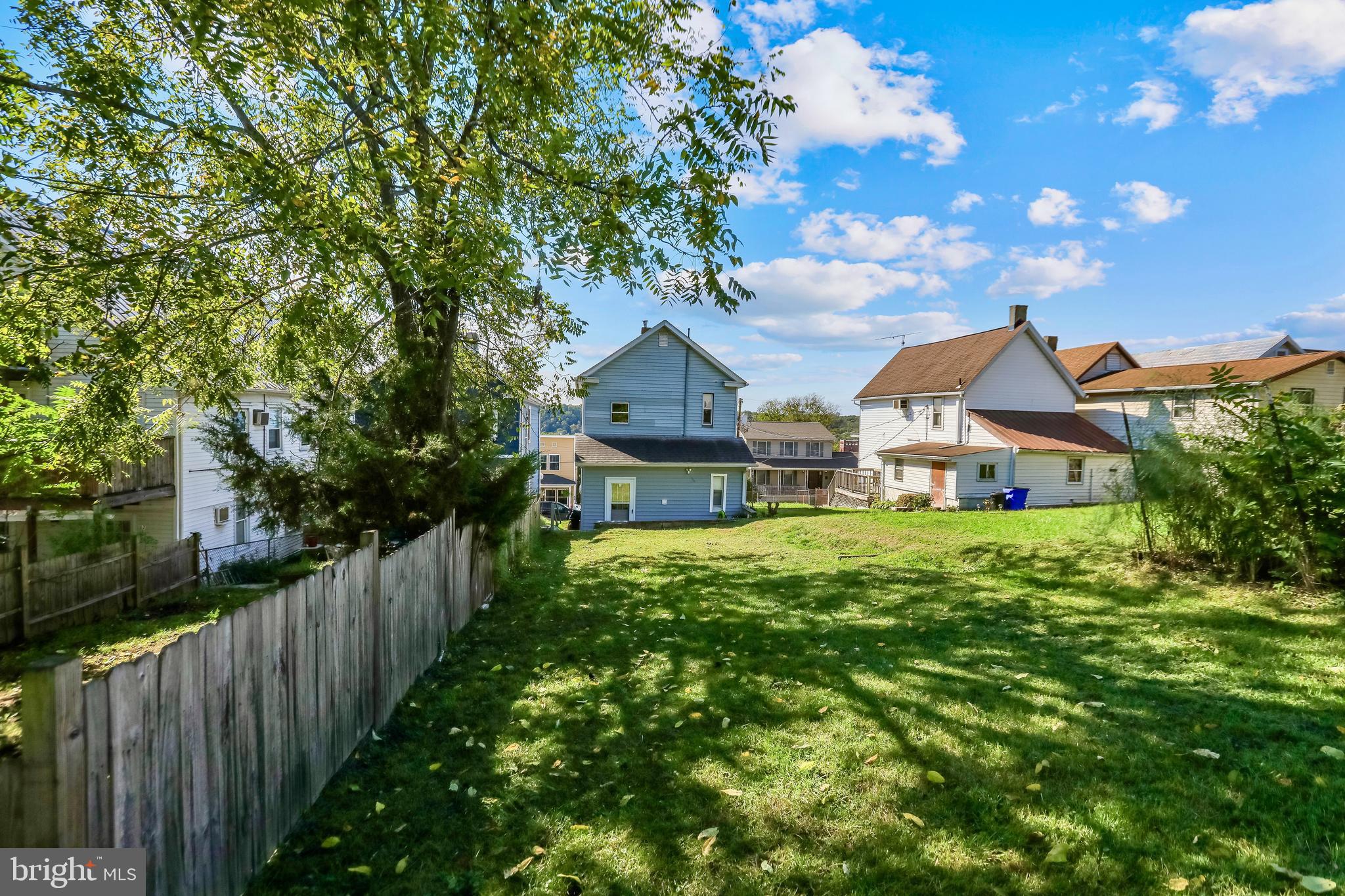 BRUNSWICK - Residential