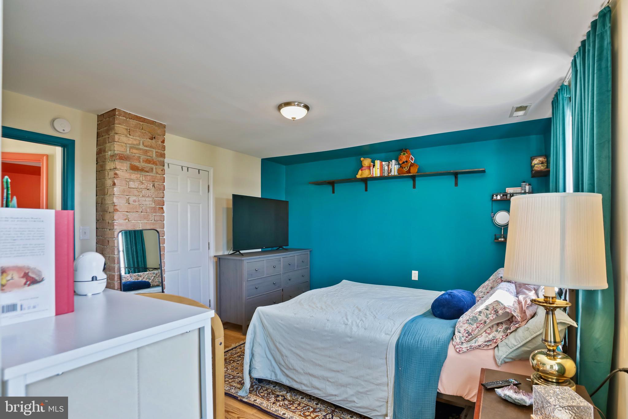 BRUNSWICK - Residential