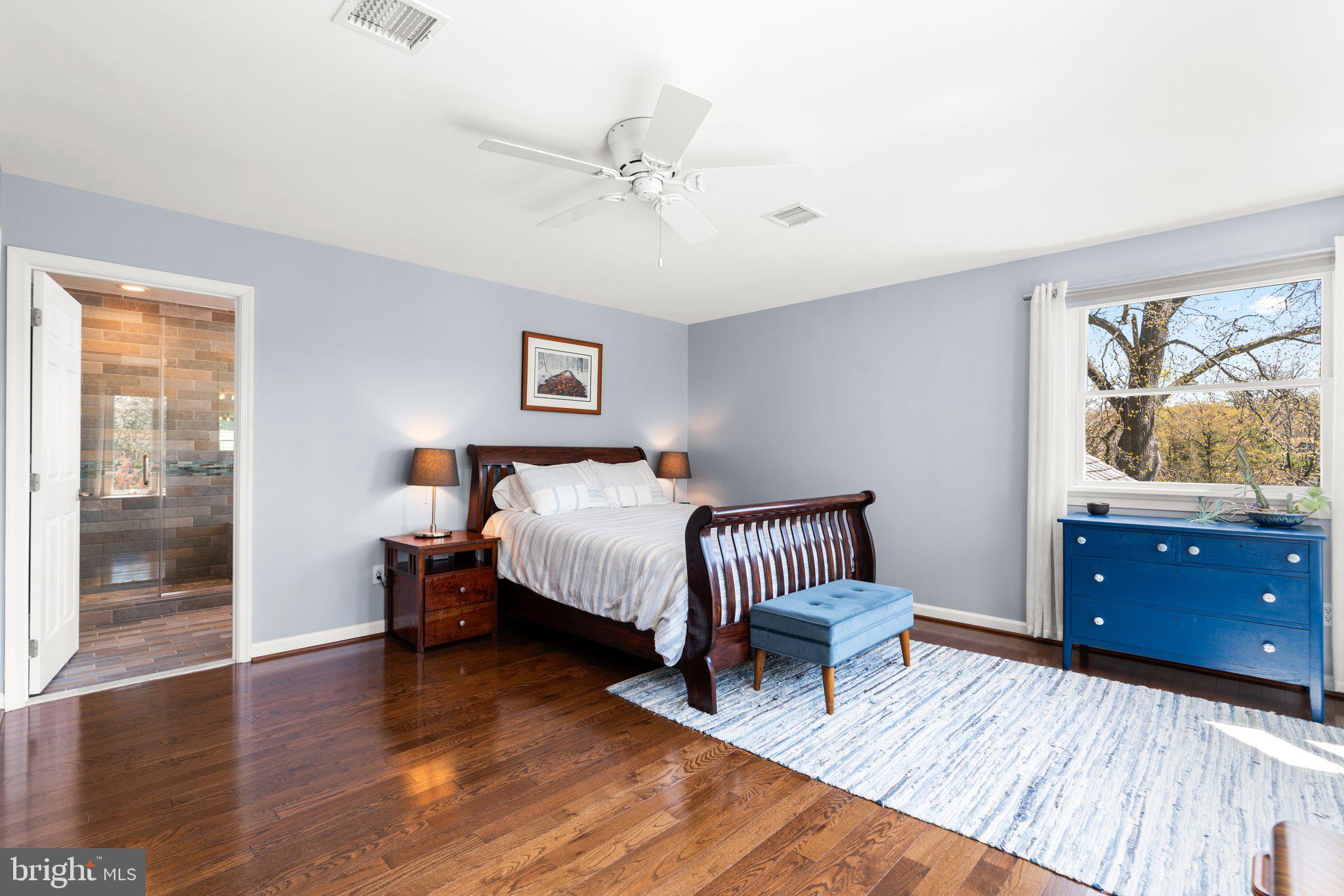 UPPER MAGOTHY BEACH - Residential