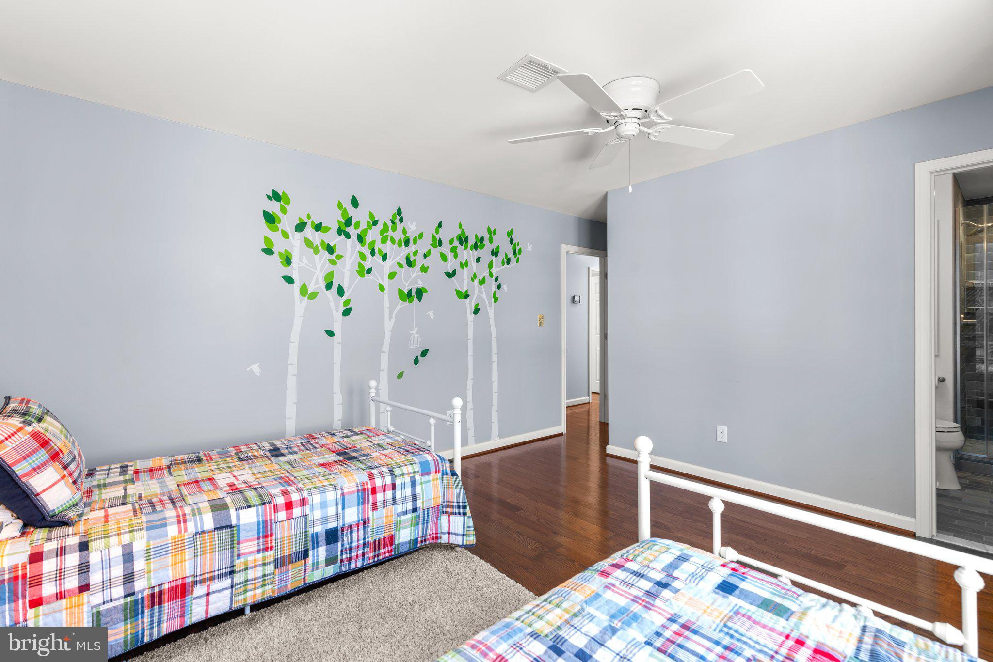 UPPER MAGOTHY BEACH - Residential