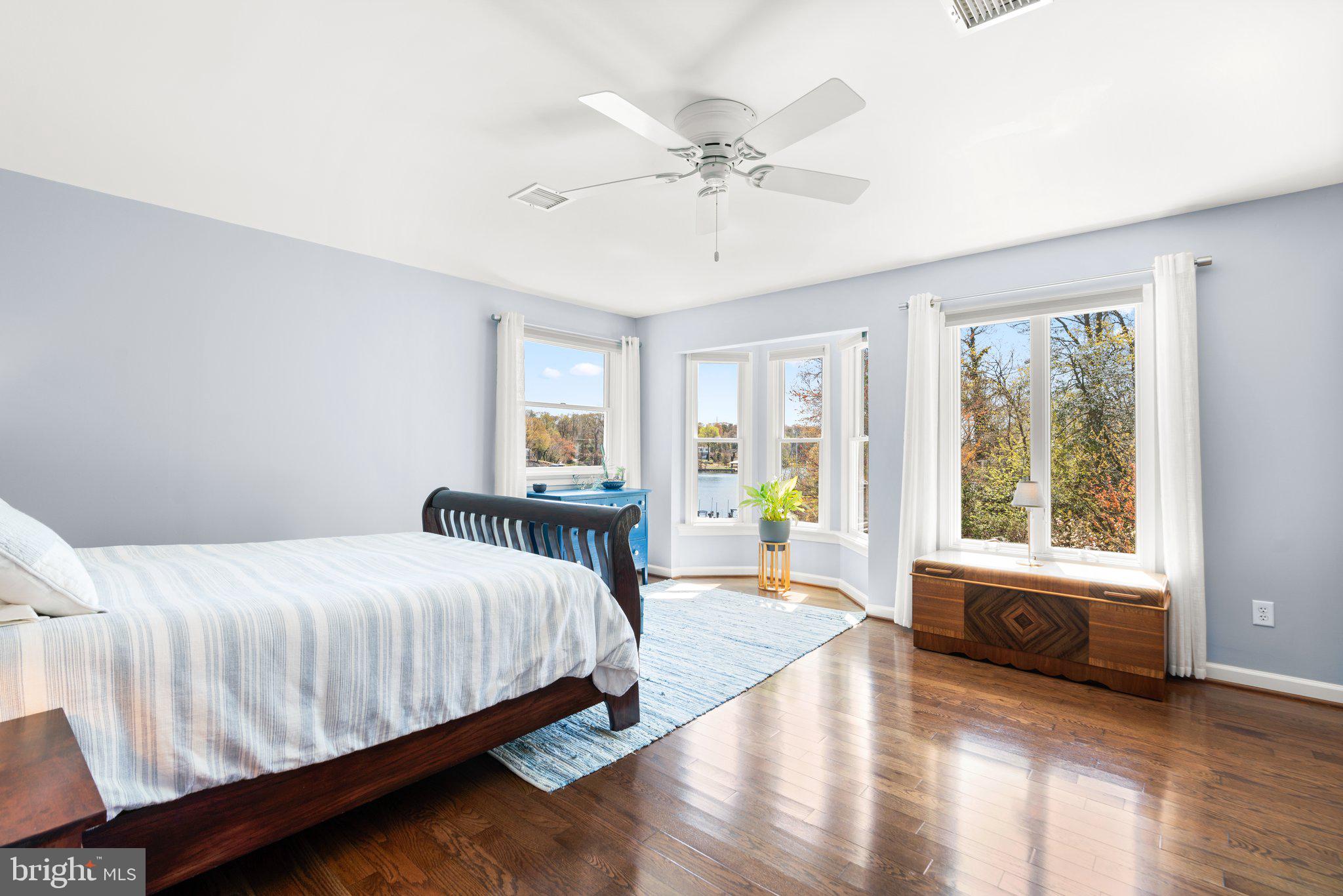 UPPER MAGOTHY BEACH - Residential