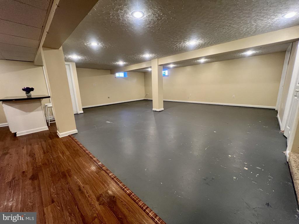 NORTH GUILFORD HILLS - Residential