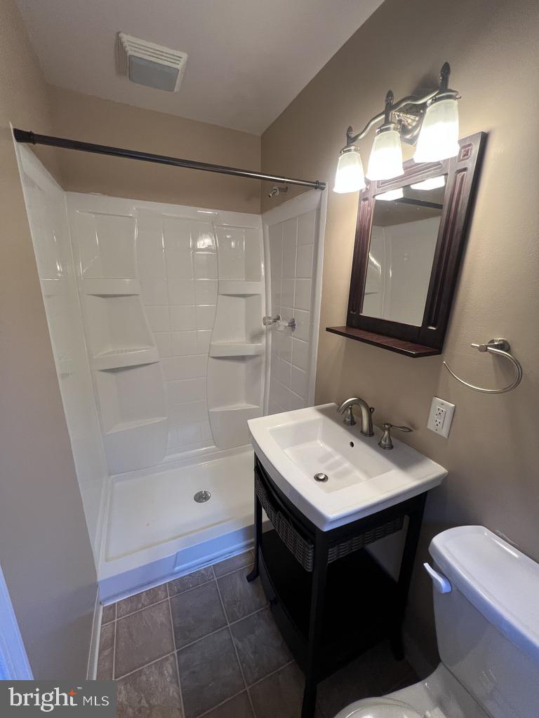 NORTH GUILFORD HILLS - Residential