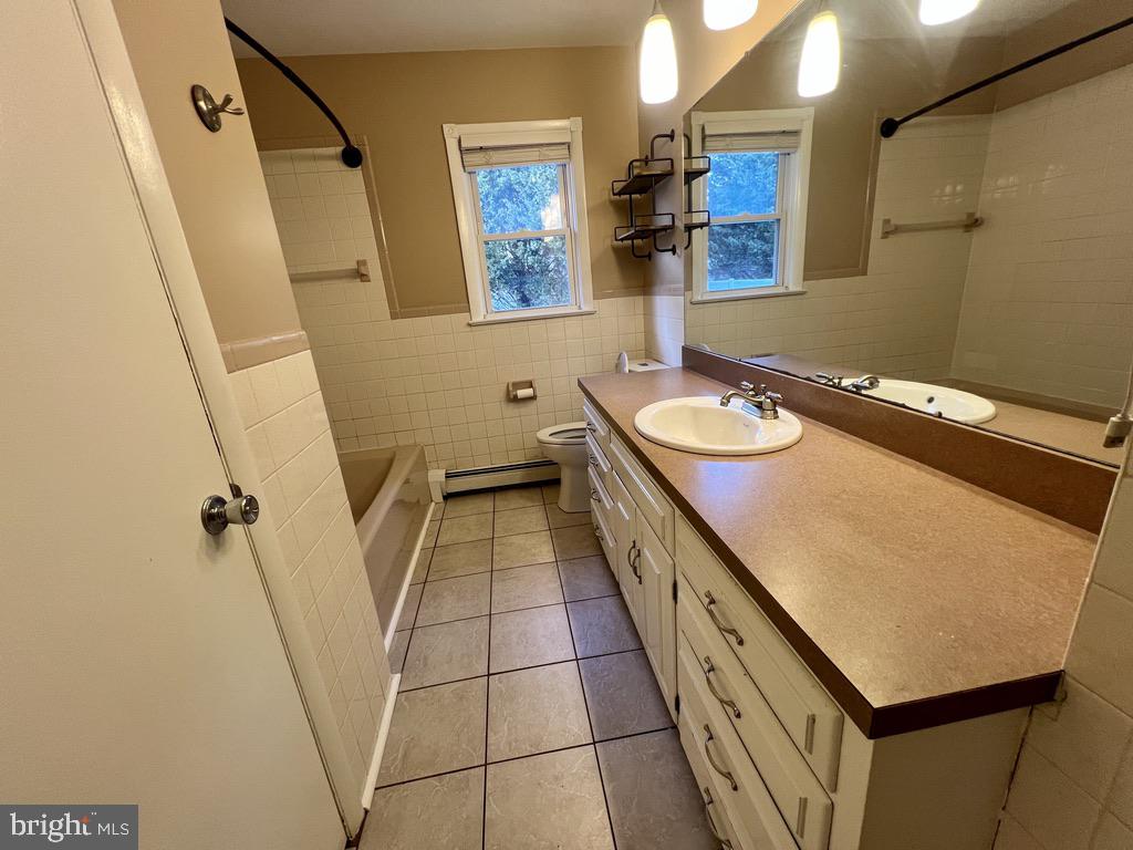 NORTH GUILFORD HILLS - Residential