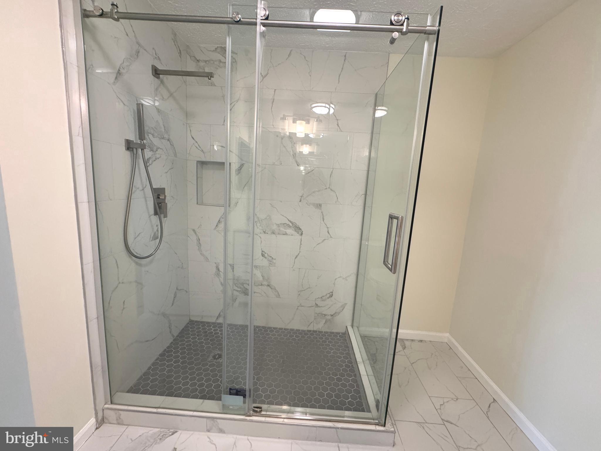 COVINGTON - Residential