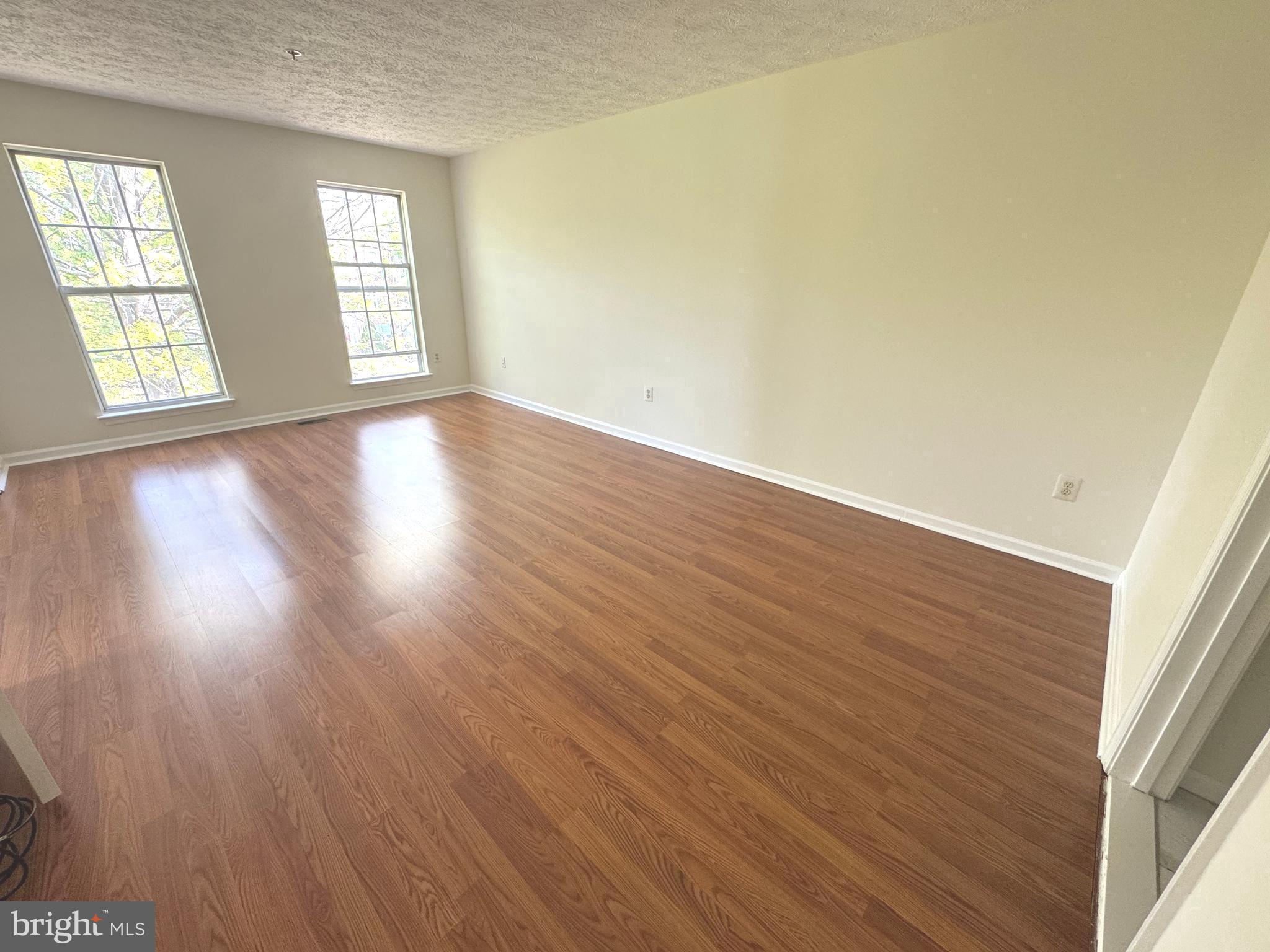 COVINGTON - Residential