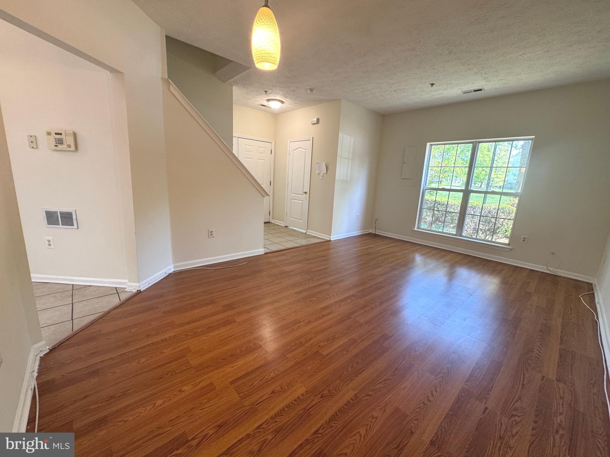 COVINGTON - Residential
