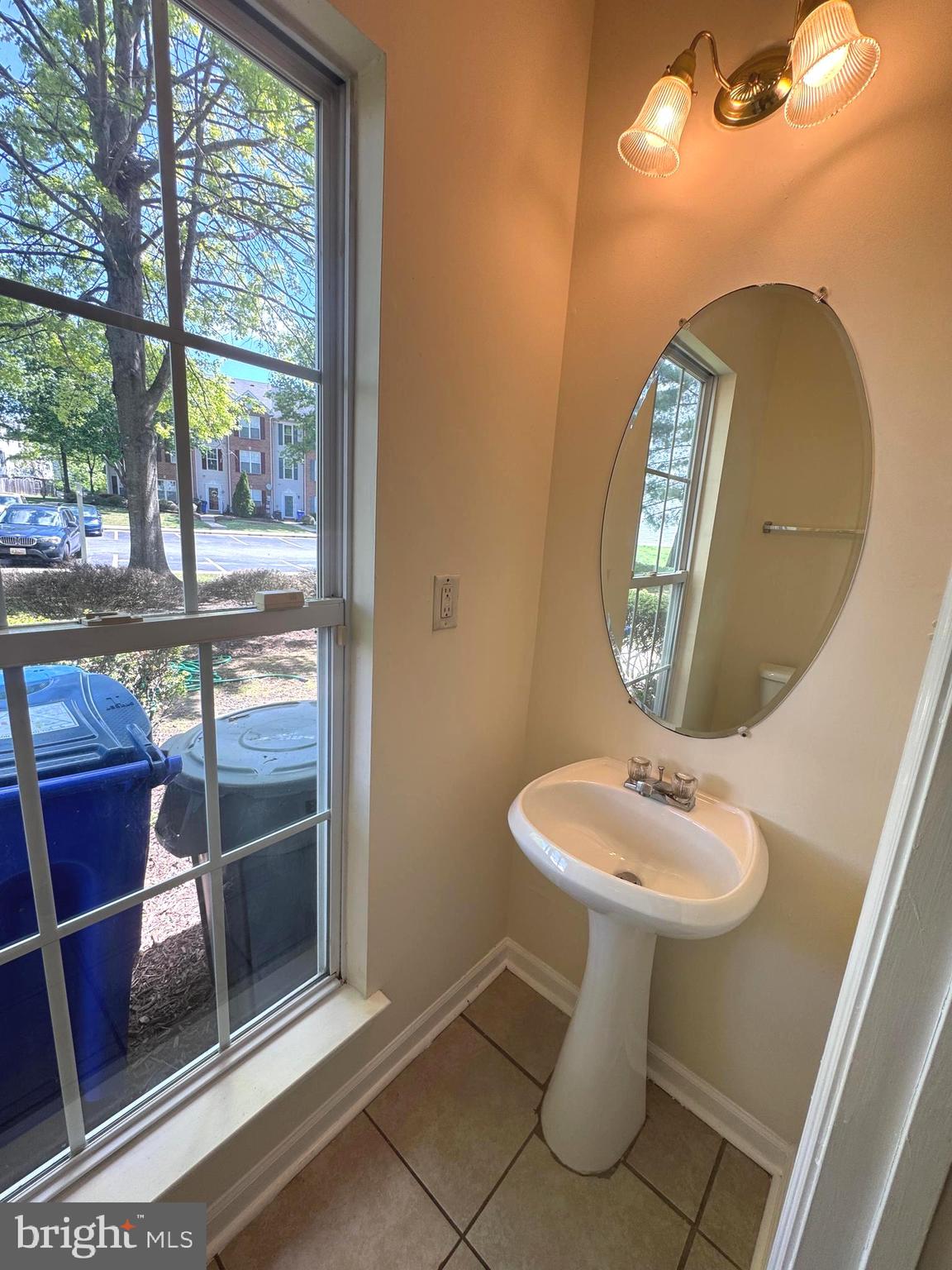COVINGTON - Residential