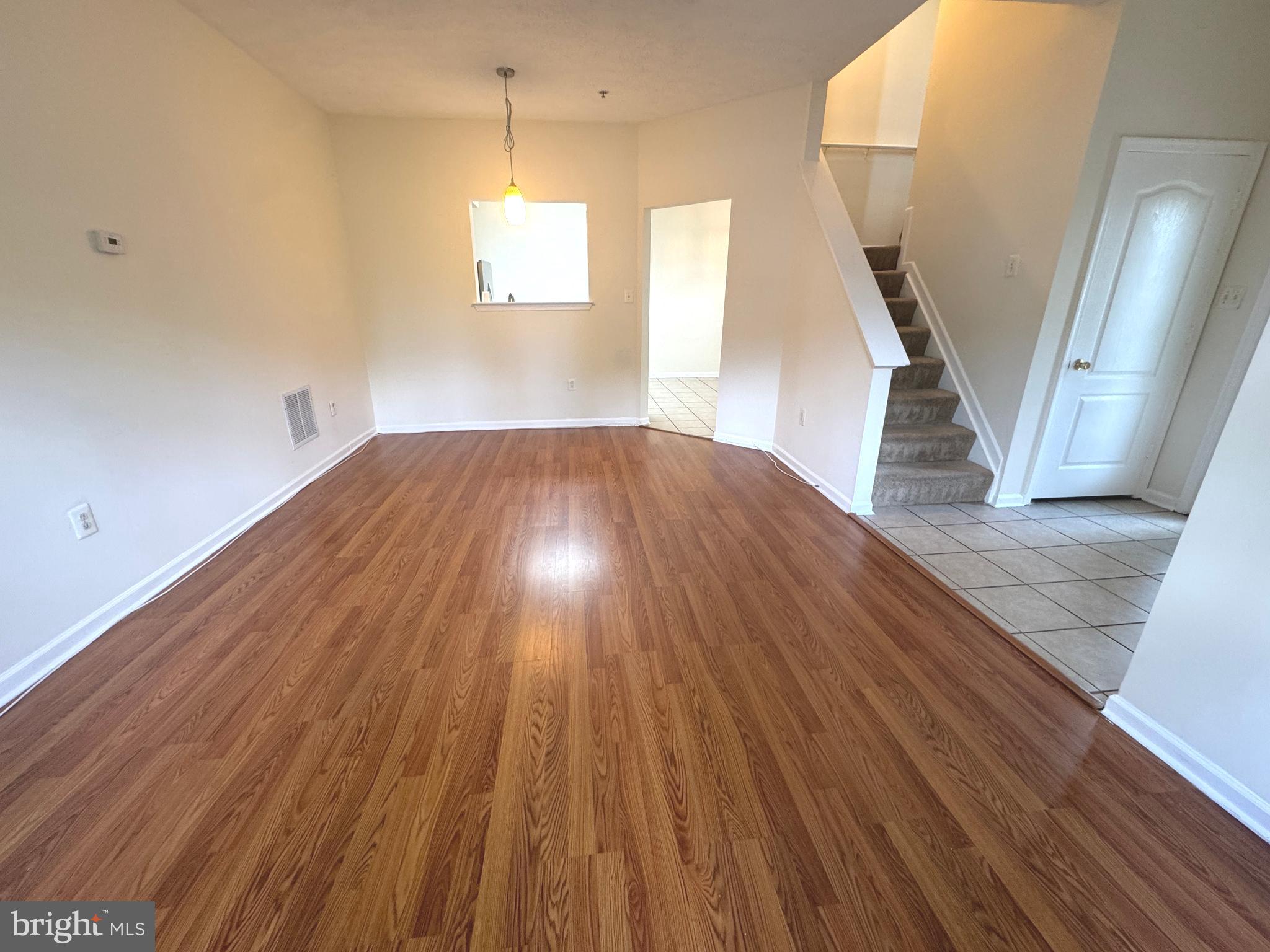 COVINGTON - Residential