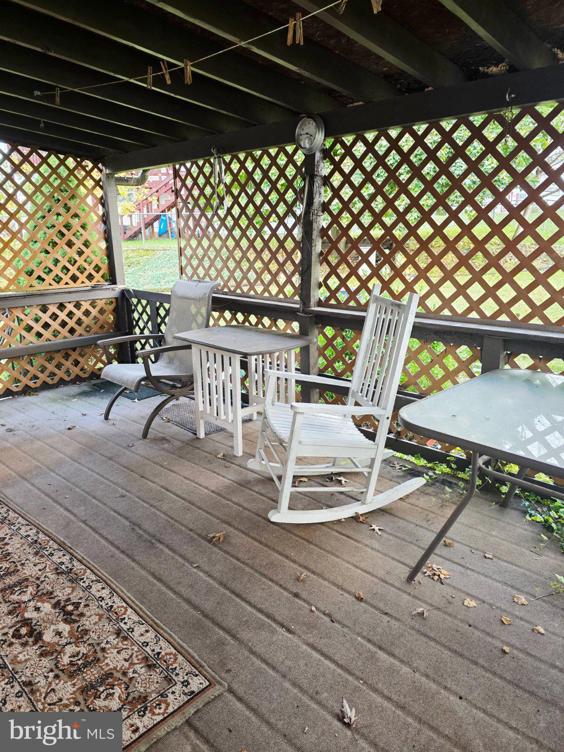 122 CHERRY LANE