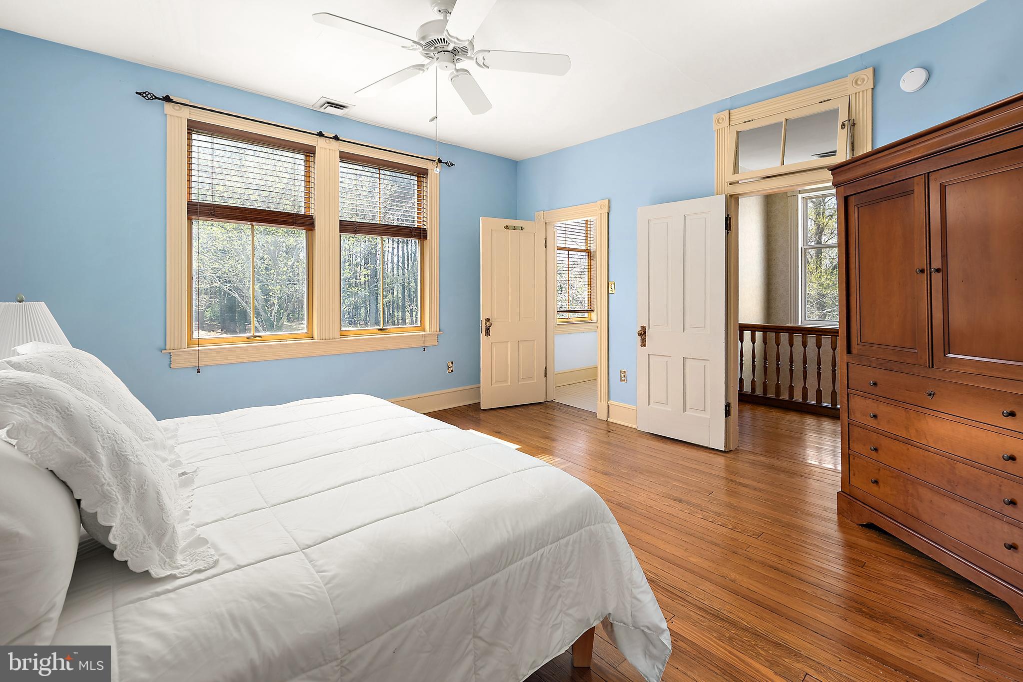 ROYAL OAK - Residential