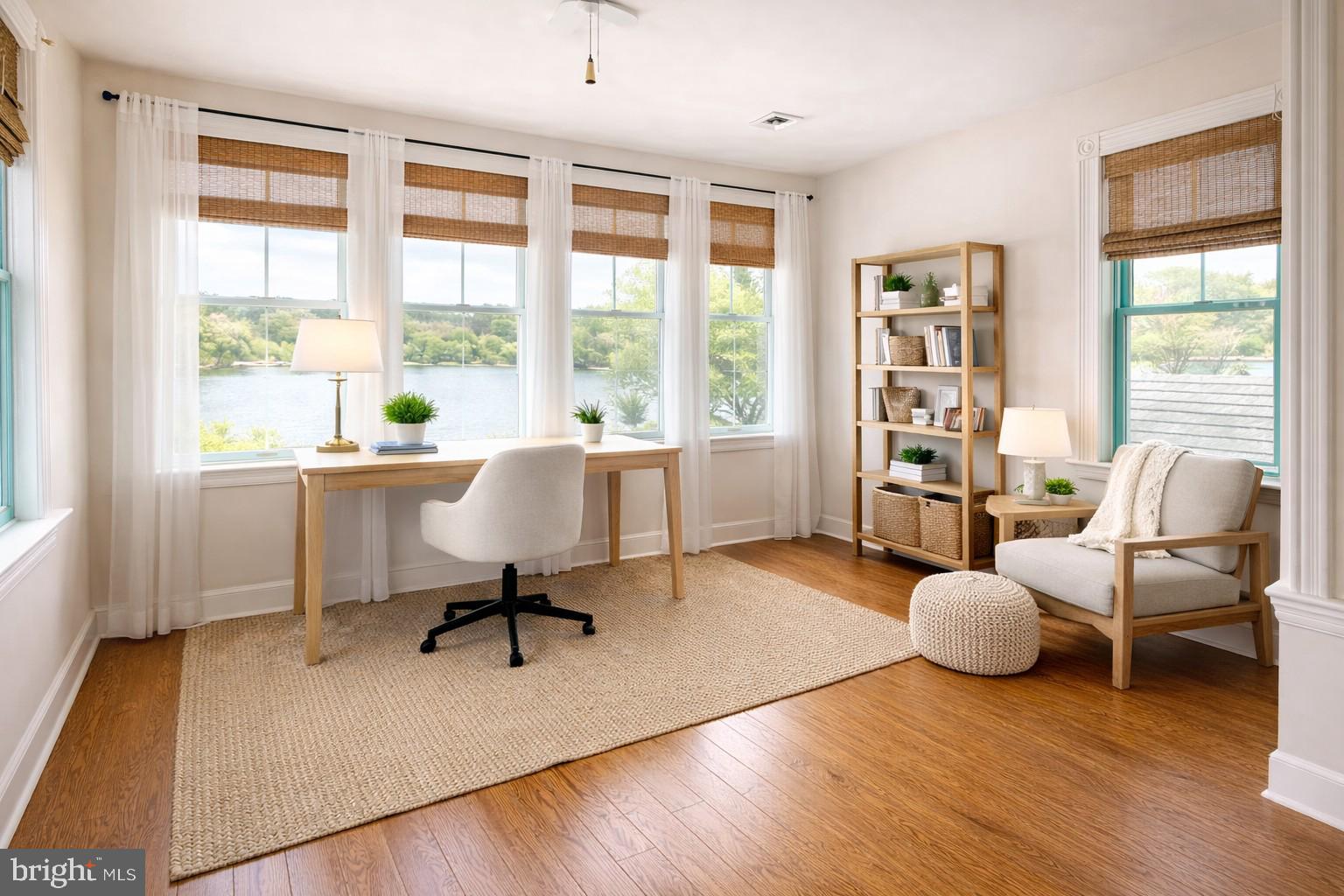 ROYAL OAK - Residential