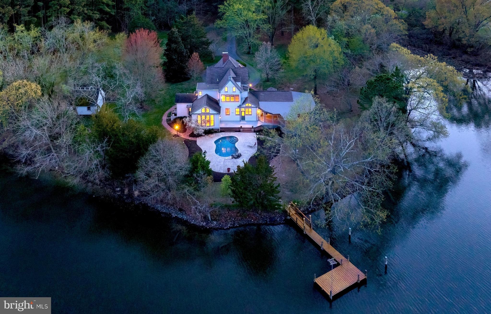 ROYAL OAK - Residential