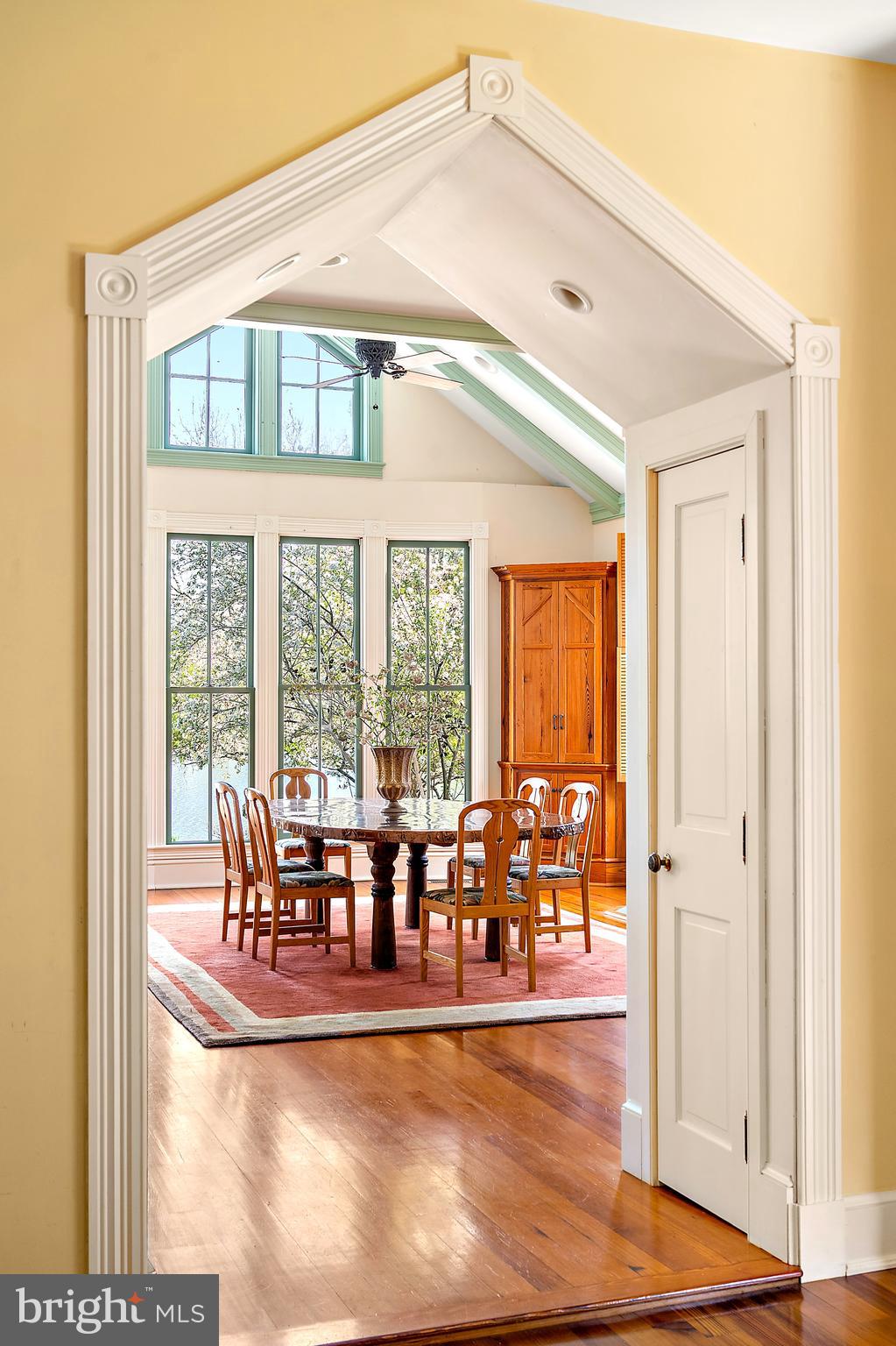 ROYAL OAK - Residential