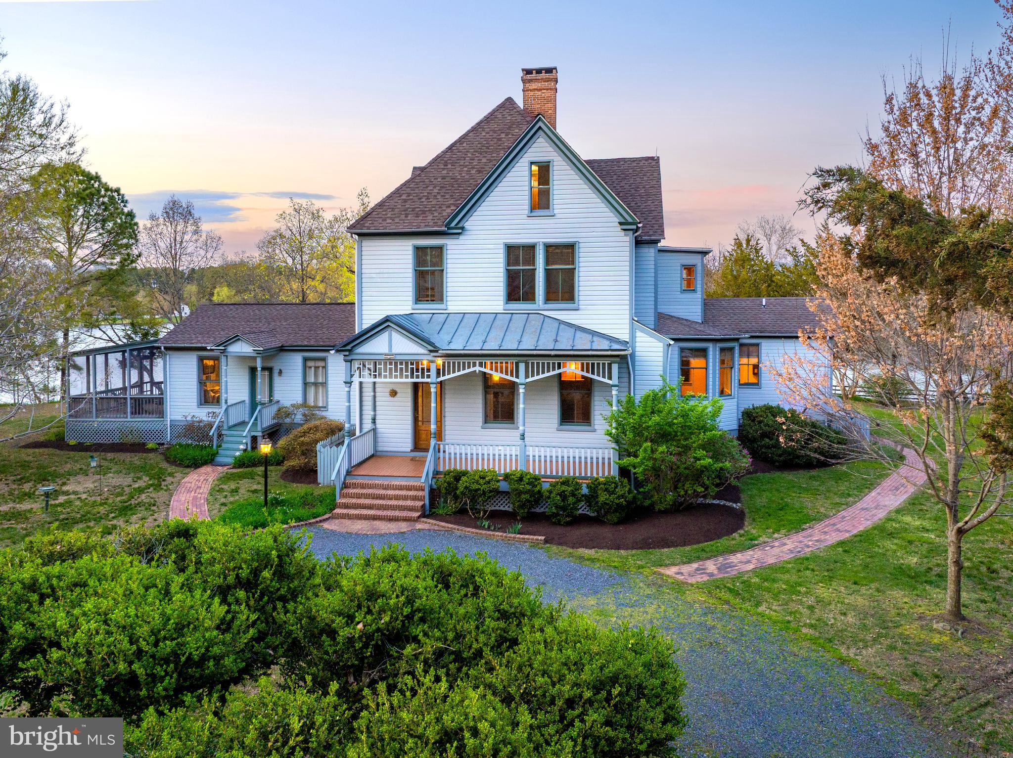 ROYAL OAK - Residential