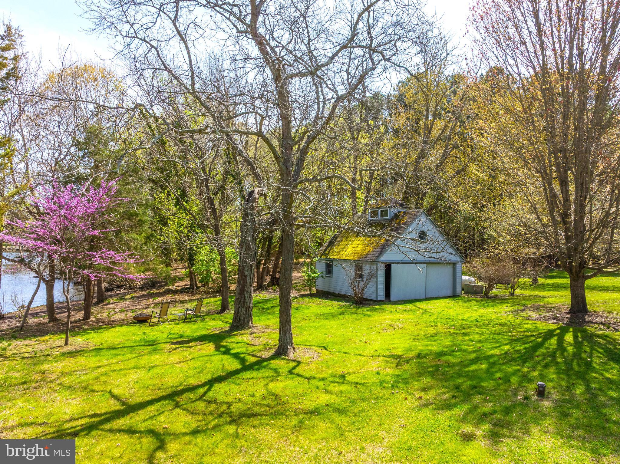 ROYAL OAK - Residential
