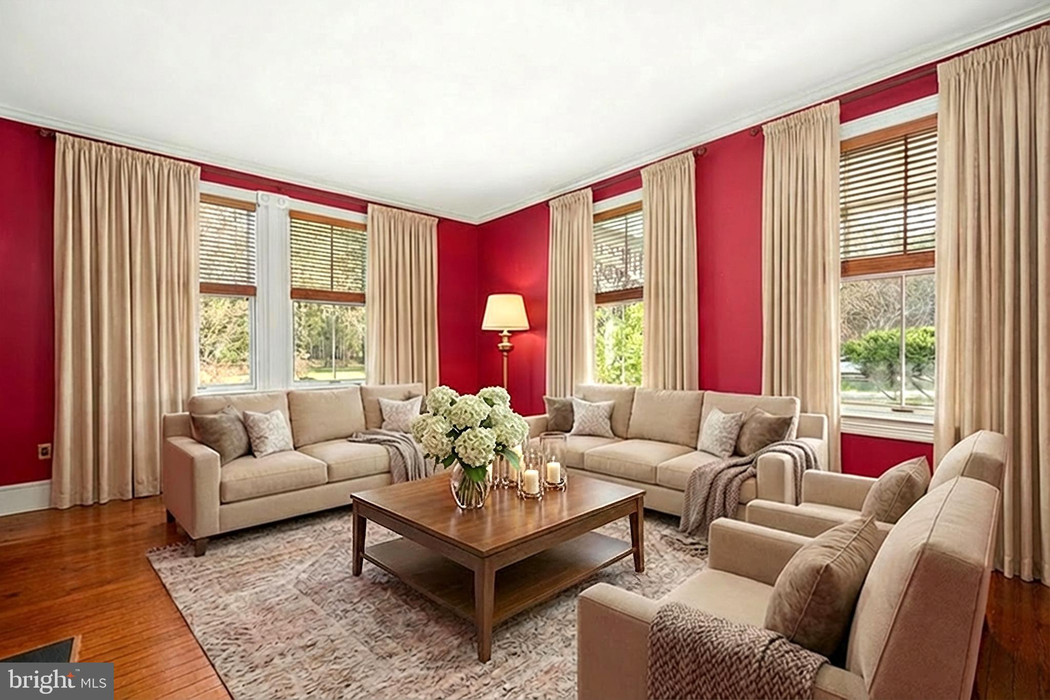 ROYAL OAK - Residential