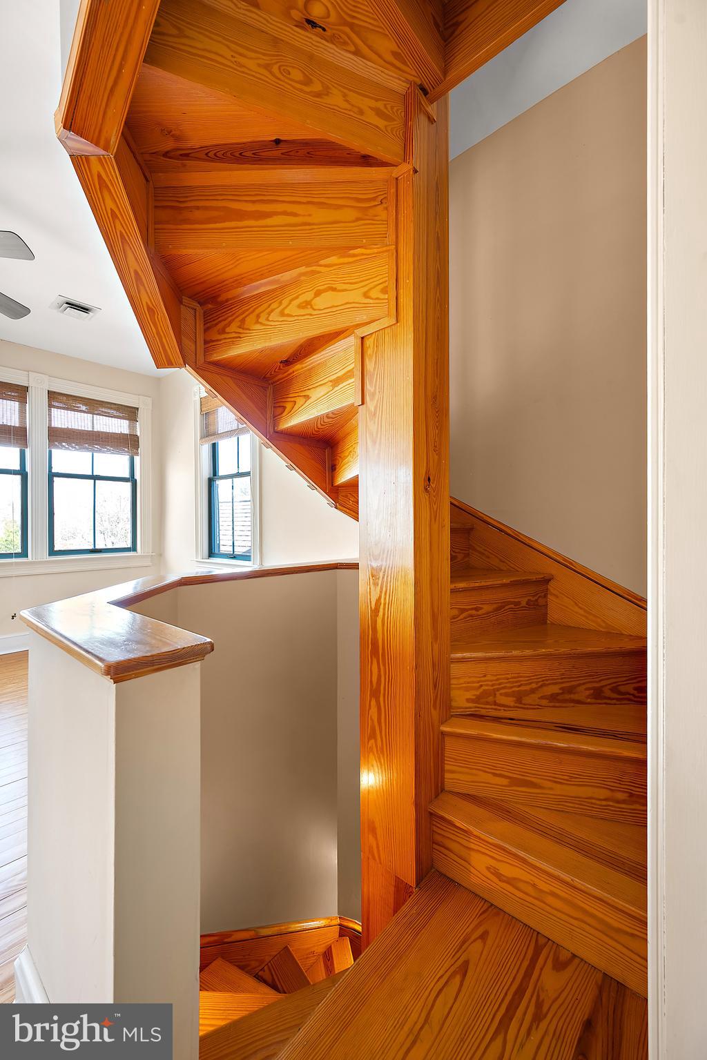 ROYAL OAK - Residential