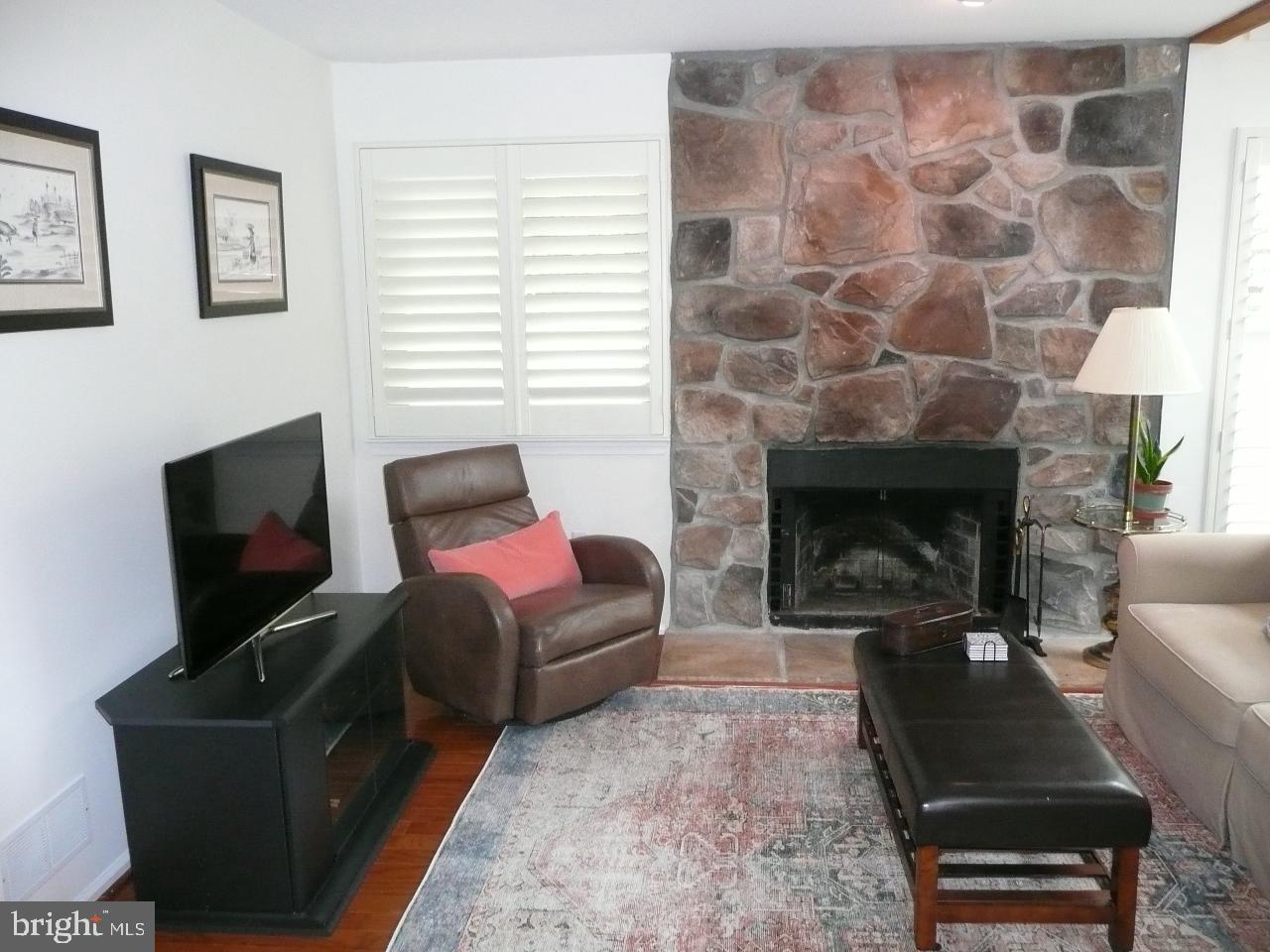 SAWYERS CREEK - Residential