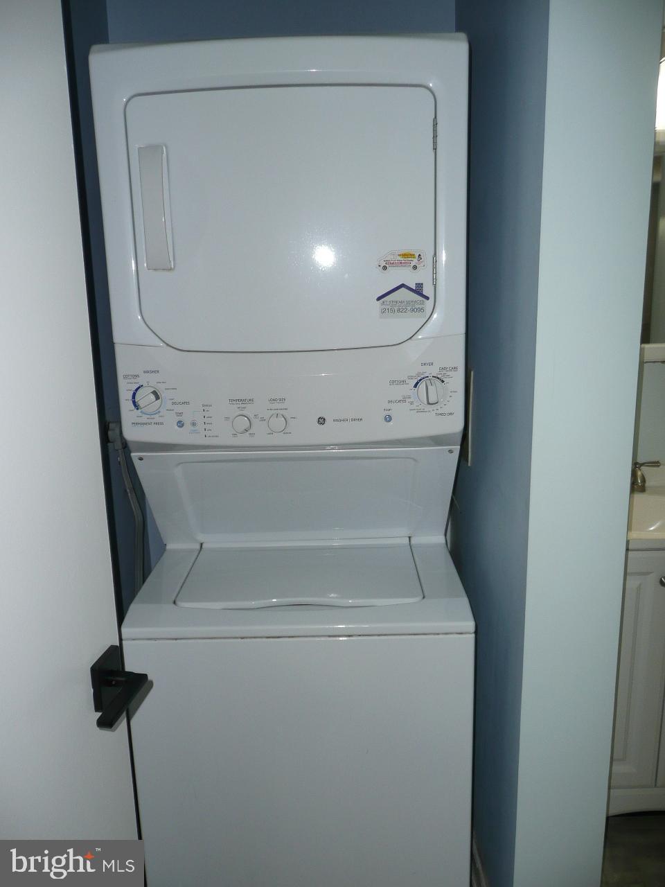 SAWYERS CREEK - Residential