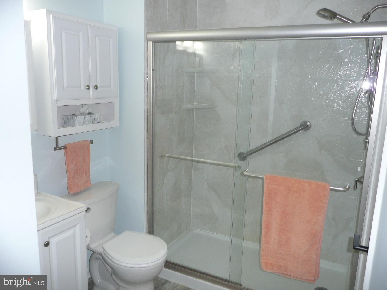 SAWYERS CREEK - Residential