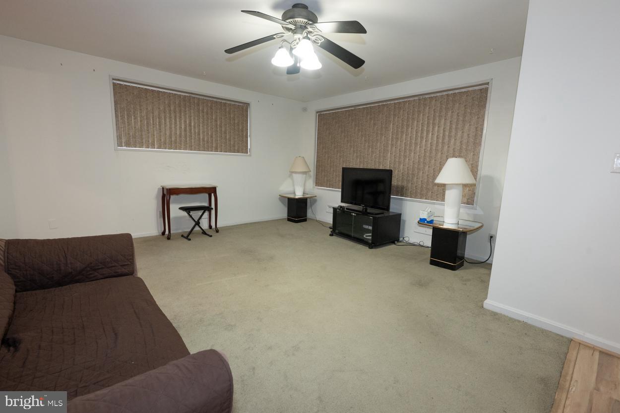 BREA MAR MANOR - Residential