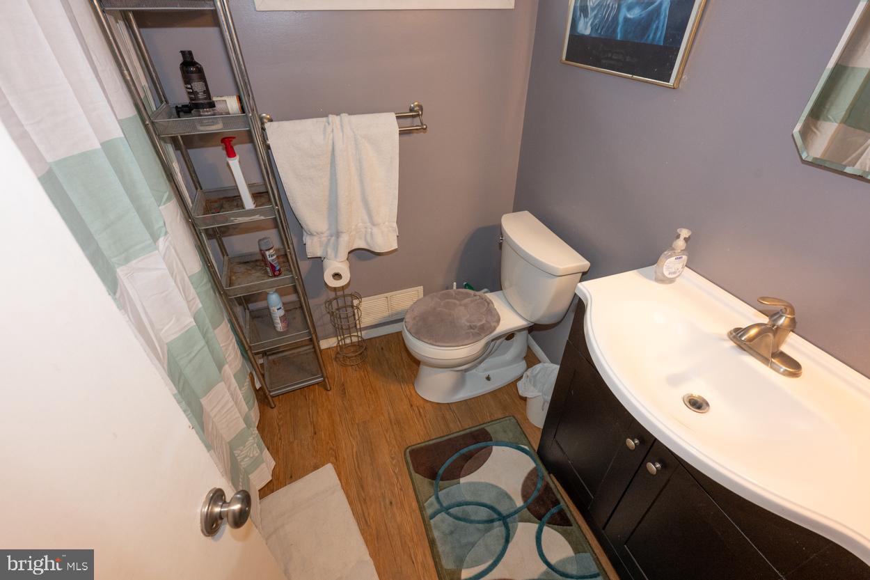 BREA MAR MANOR - Residential