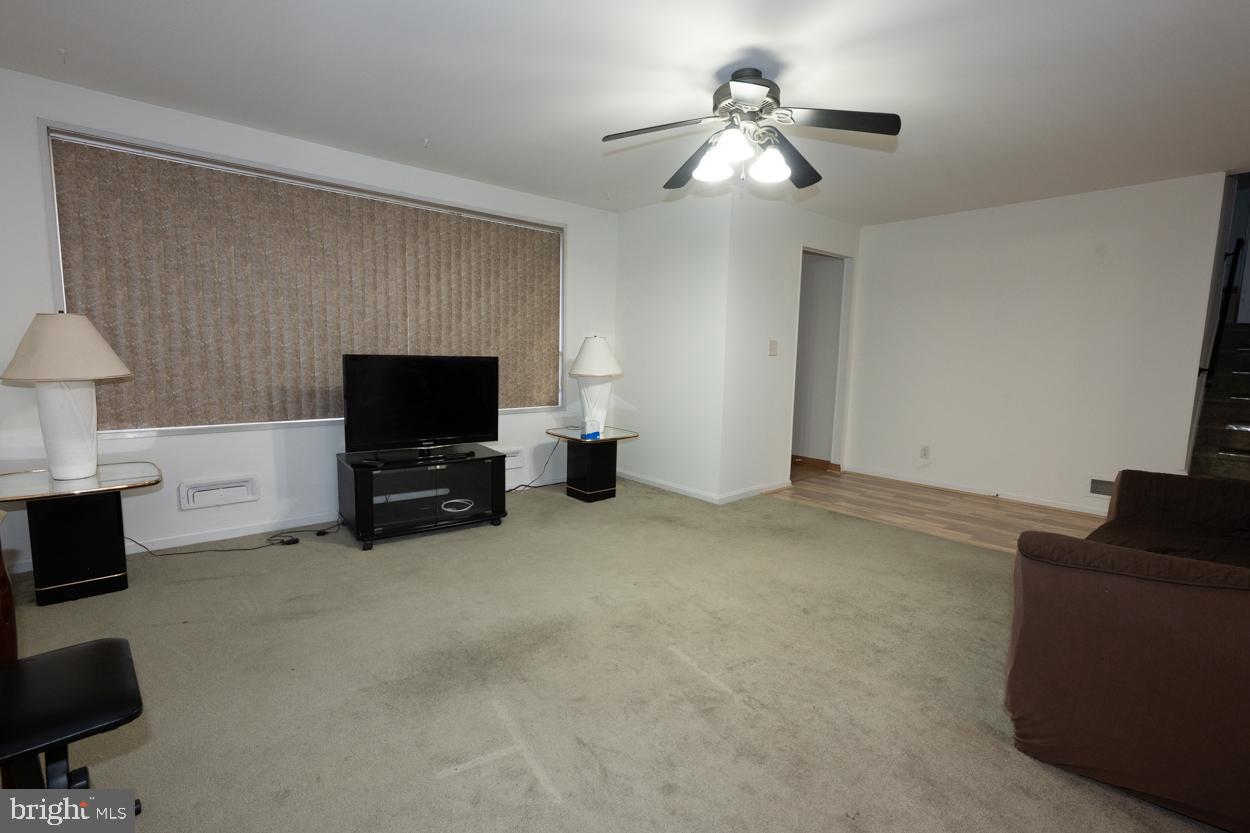 BREA MAR MANOR - Residential