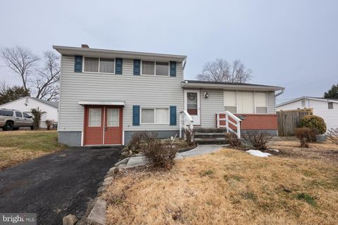 729 CAMBRIDGE AVENUE ABERDEEN MD 21001