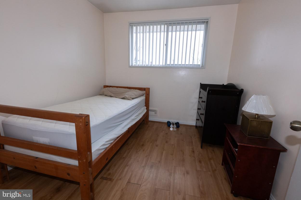 BREA MAR MANOR - Residential