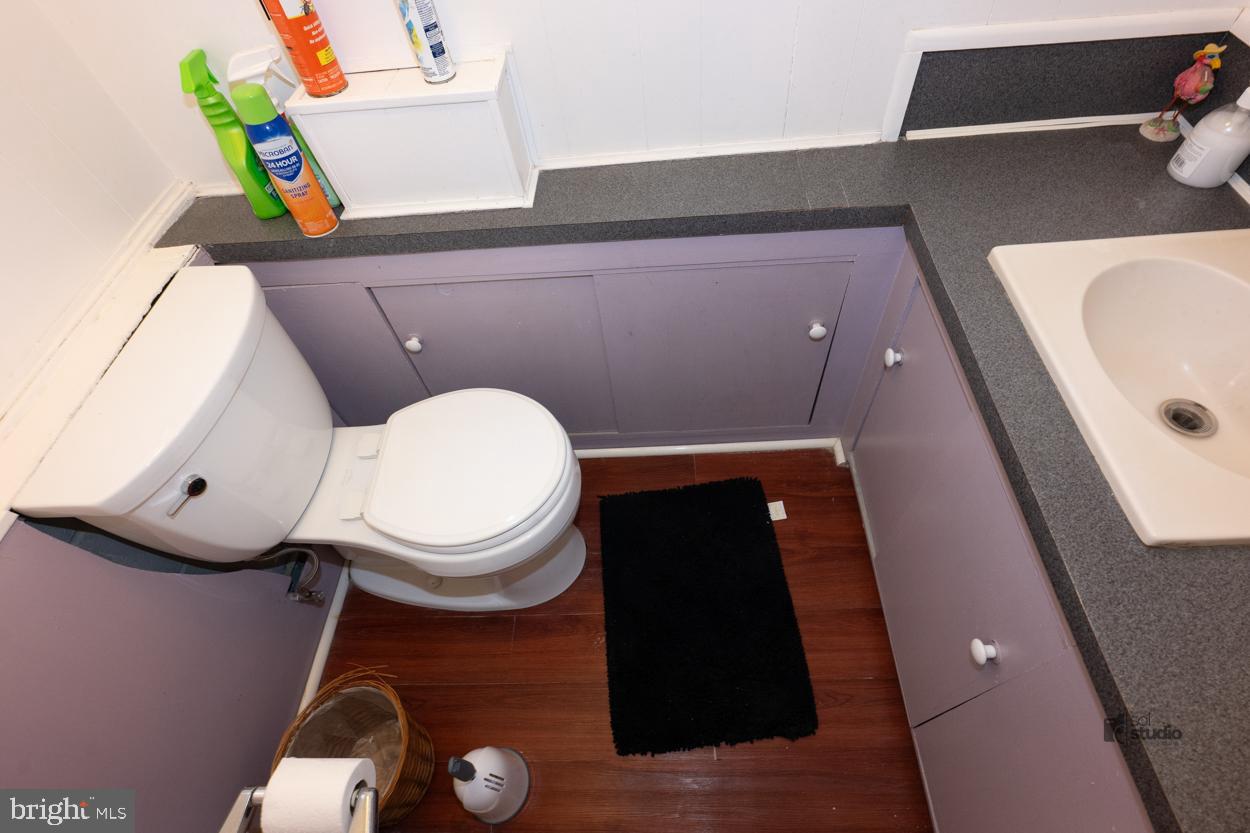 BREA MAR MANOR - Residential