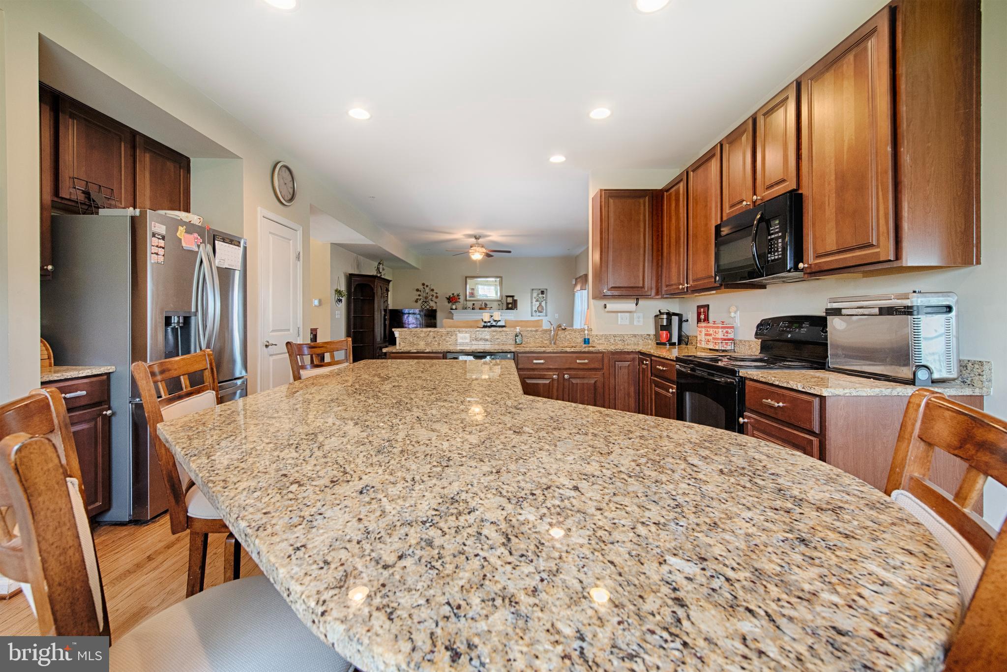 FIELDS AT ROCK GLENN - Residential