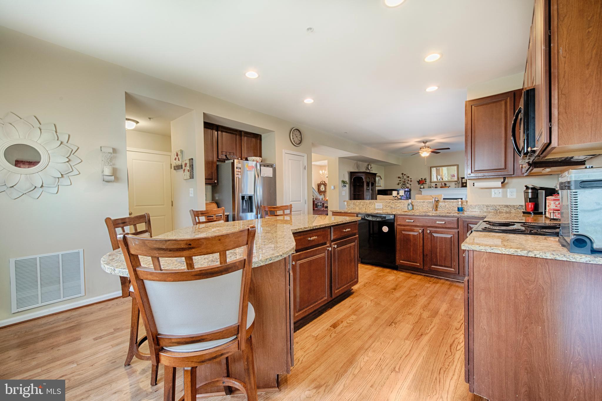 FIELDS AT ROCK GLENN - Residential