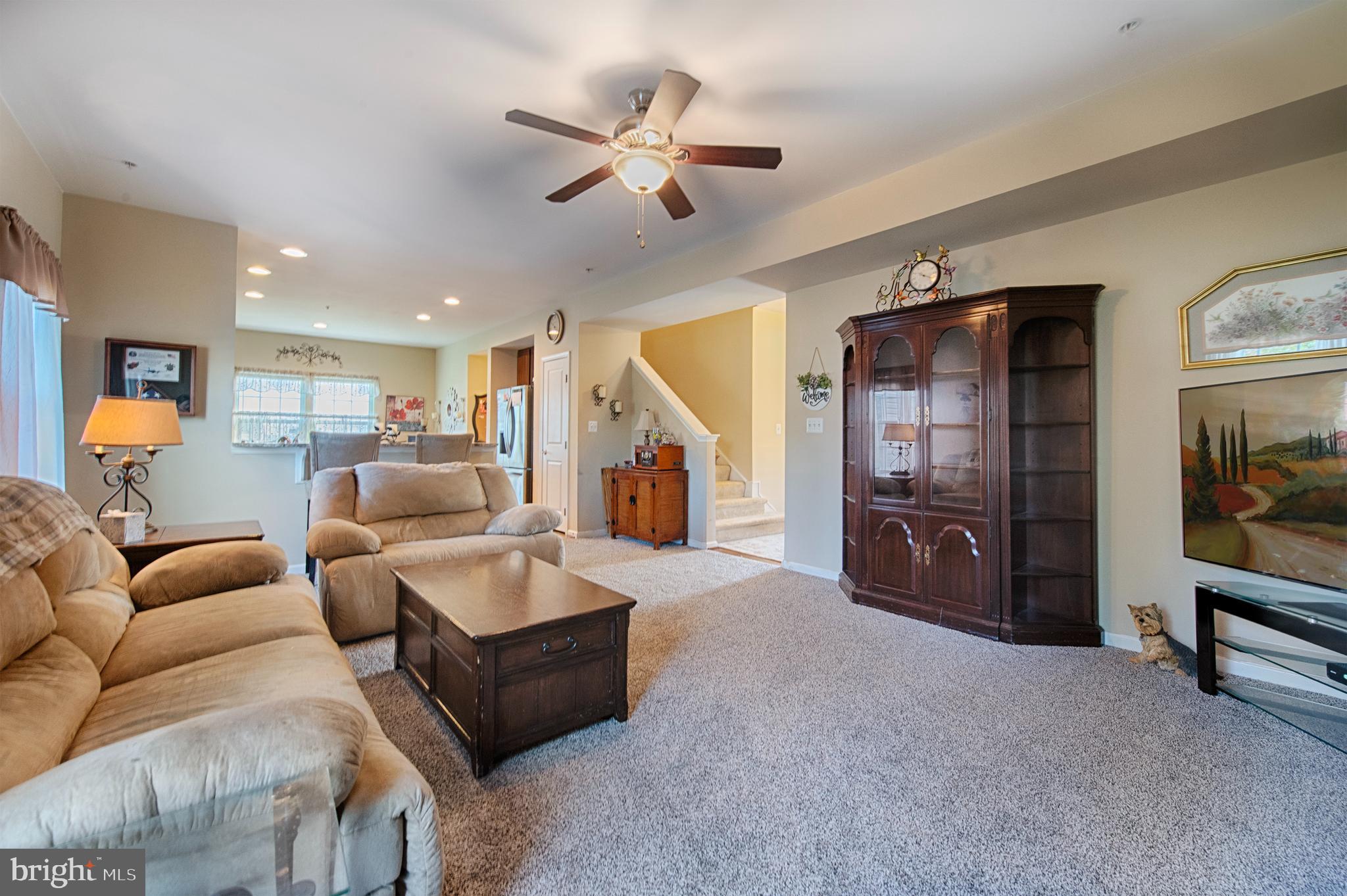 FIELDS AT ROCK GLENN - Residential