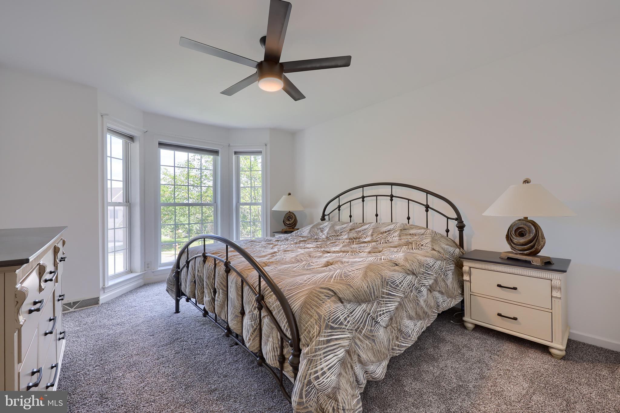 JACOBS CREEK - Residential