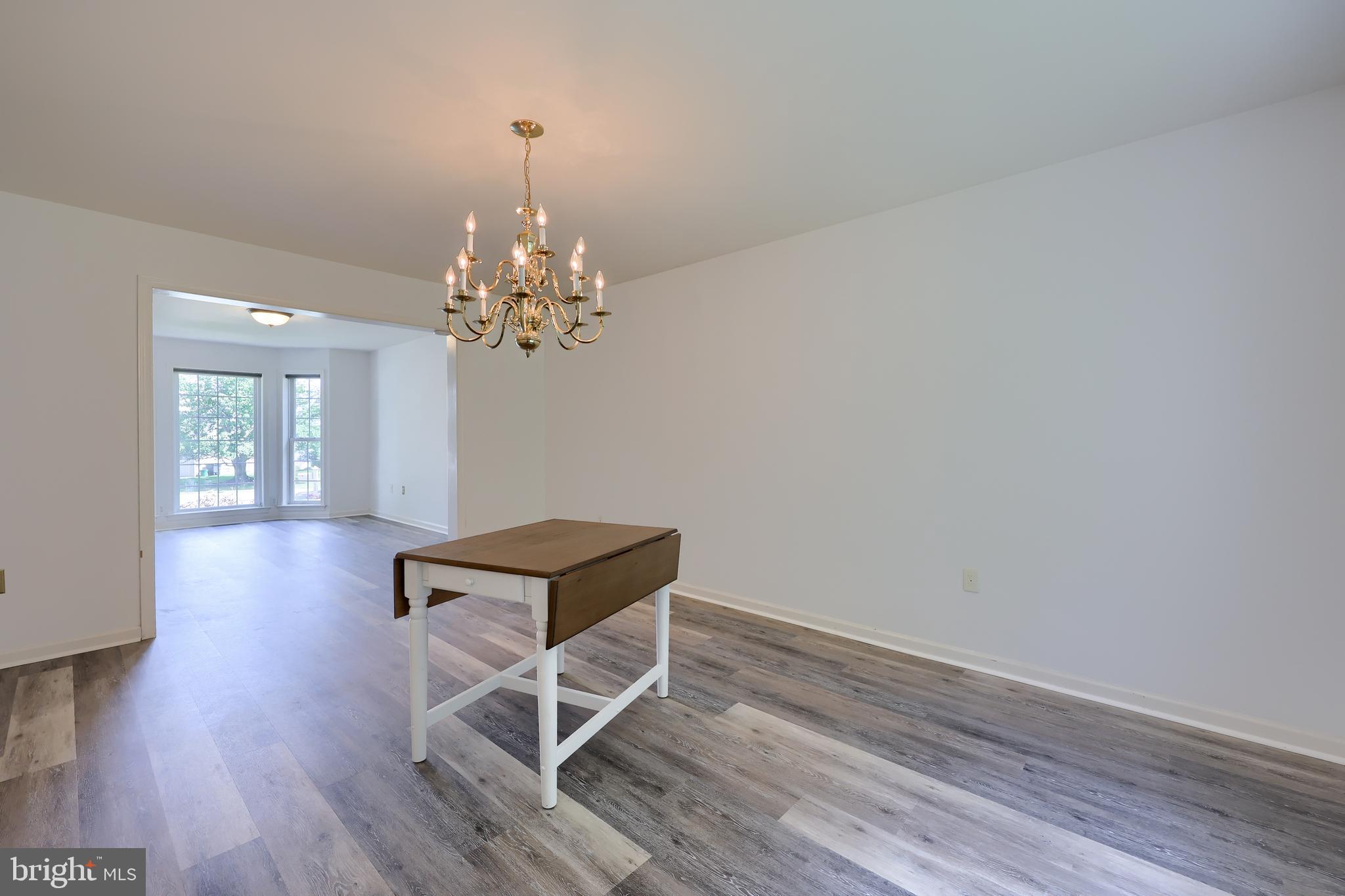 JACOBS CREEK - Residential