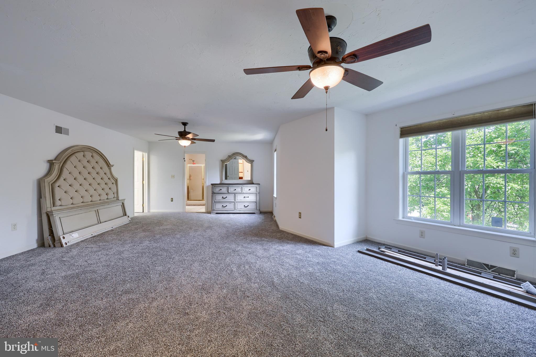 JACOBS CREEK - Residential