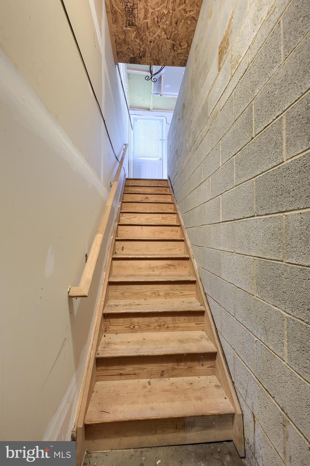 JACOBS CREEK - Residential