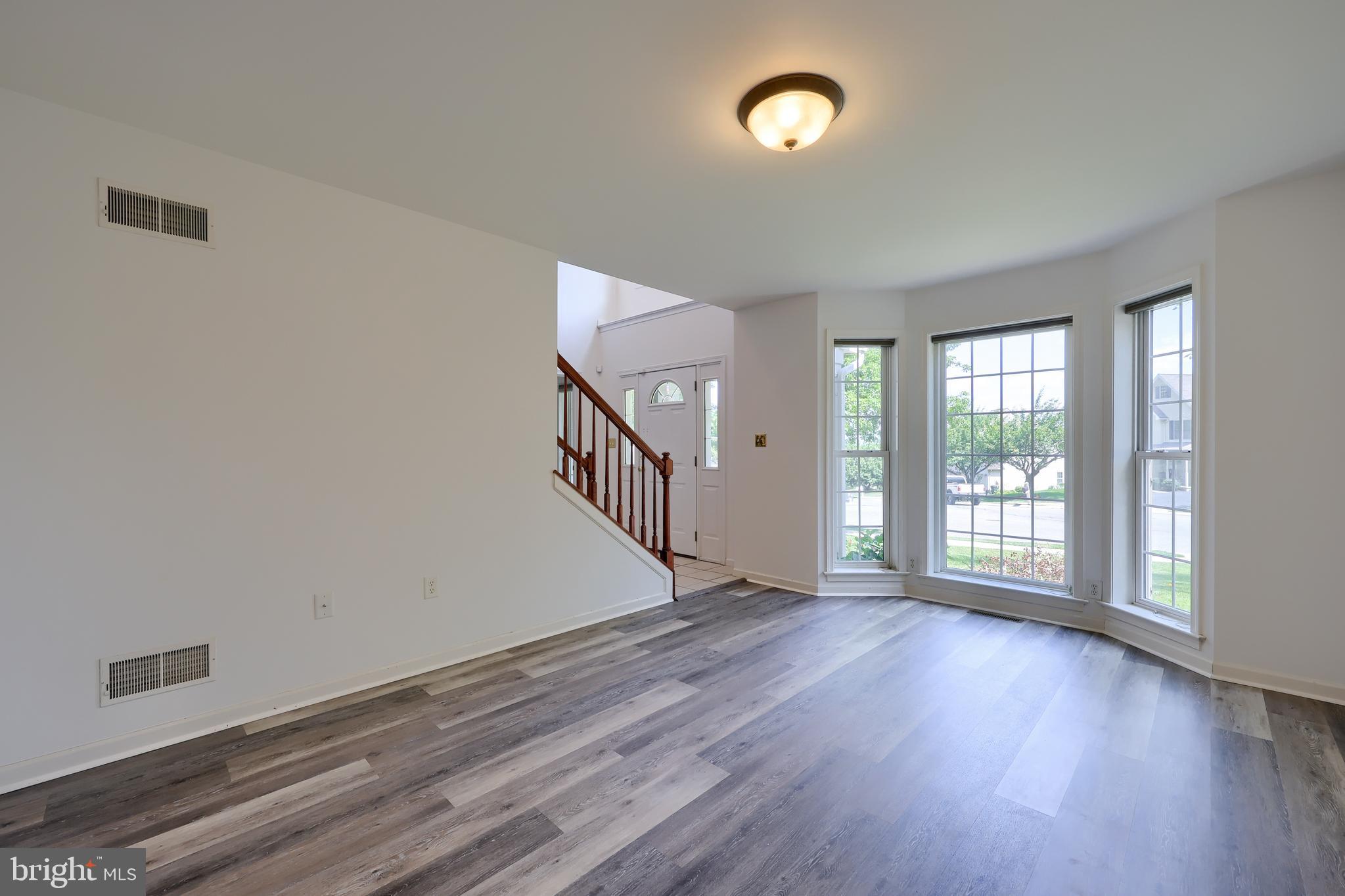 JACOBS CREEK - Residential