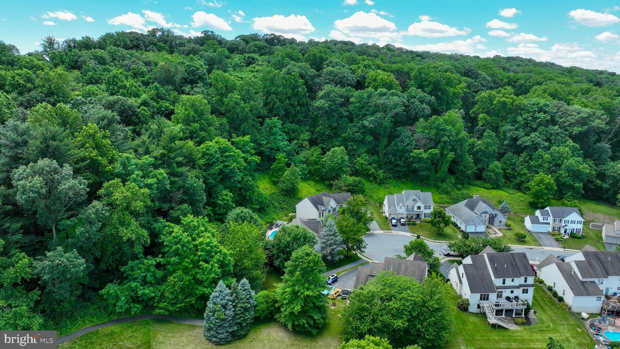 JACOBS CREEK - Residential