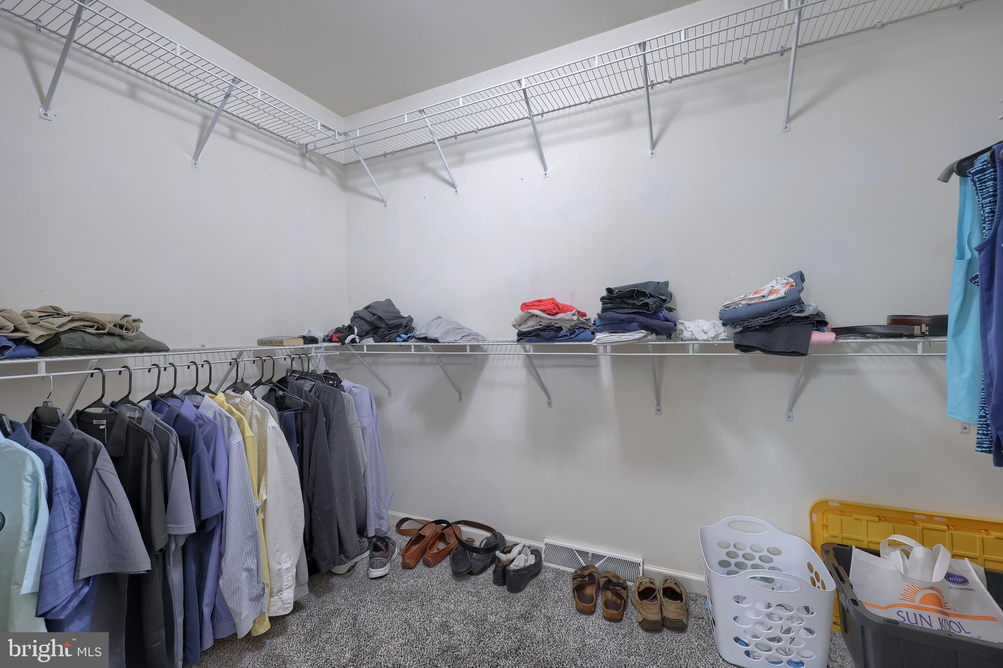 JACOBS CREEK - Residential